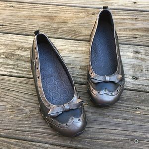 Skechers Gray Comfy Flats